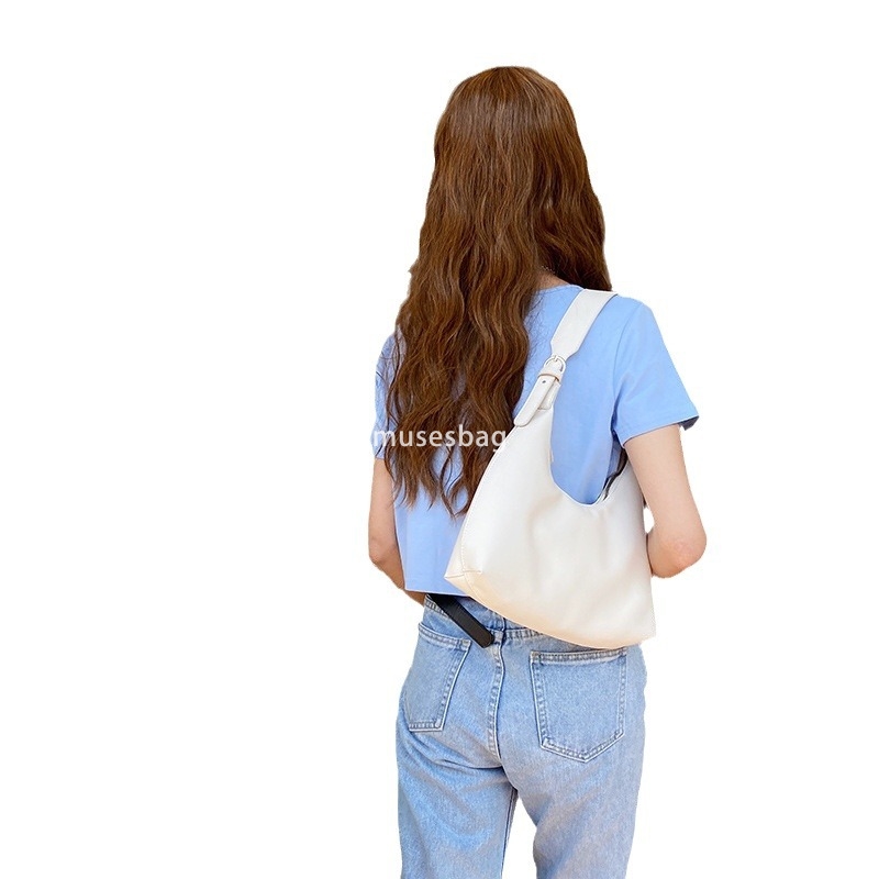 New trendy internet celebrity summer stick bag Korean version niche fashion casual soft PU underarm bag milk tea colored women bag
