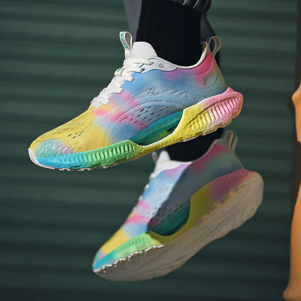 Custom Popular Couple Casual Sneakers Trendy Mens Outdoor Running Shoes