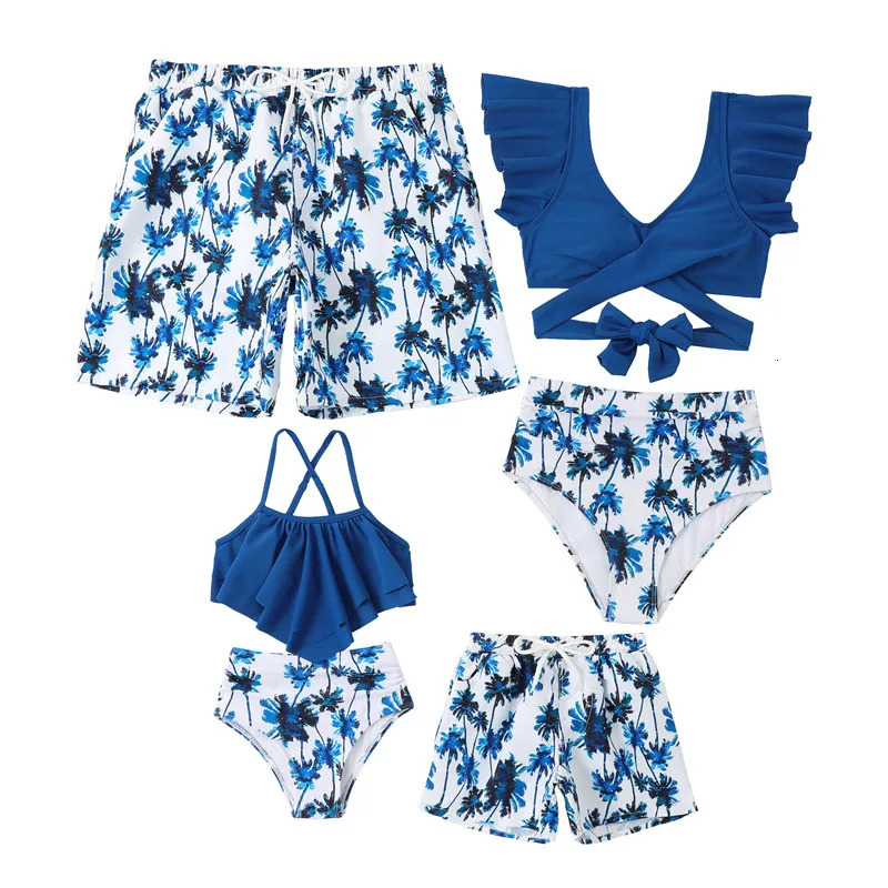 Family Matching Beach Swimwear Mother Daughter Father Son Swimwear Swim Trunks Mom Girls Bikini Swimsuit Dad Boys Family Clothes 240531