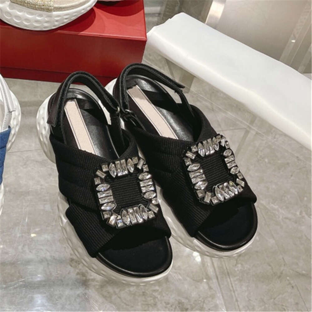 Diamond Buckle Decorative Women's Round Toe Increase Thick Bottom Waterproof Table Design Fashion Party Sandals