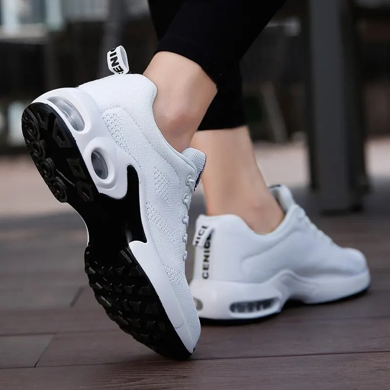 Women Running Outdoor Sneakers For Sports Shoes Tennis