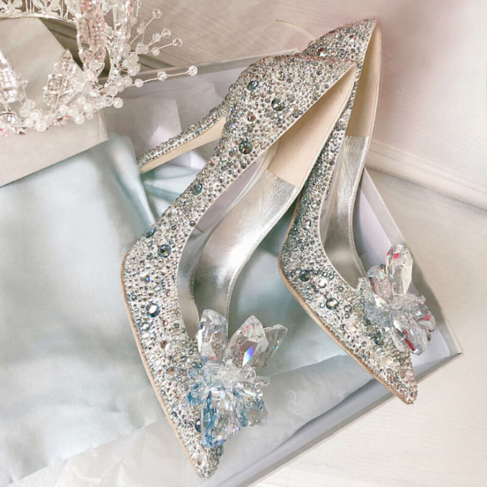 2024 Crystal Gold Dress Bridal Sier Pointed High Heels Stiletto Bridesmaid Shallow Mouth Wedding Shoes Women