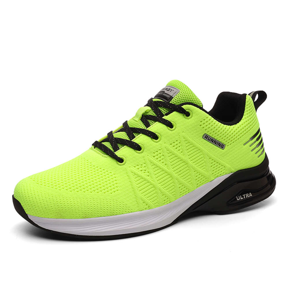 New design daily life walking style Custom breathable fiess running shoes Light cushioned sneakers for men
