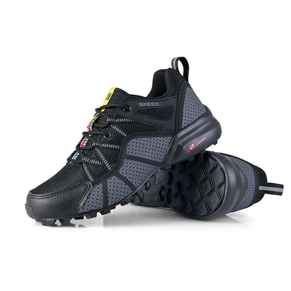 Ready to Ship Breathable Outdoor Climbing Non-slip New Arrival Hiking Shoes Man Waterproof