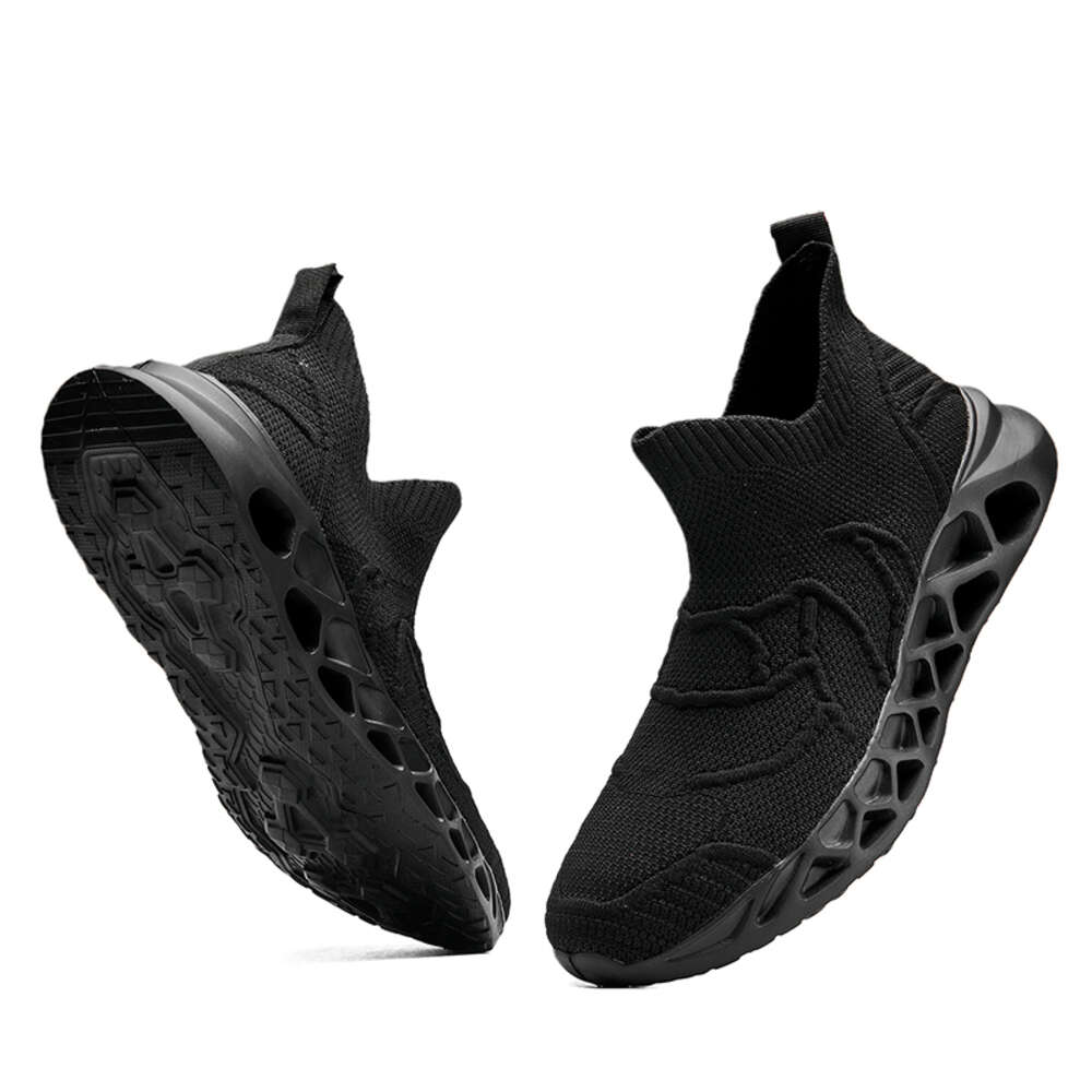 Hot selling lightweight non-slip casual man custom Elastic running mesh breathable sports shoes for men