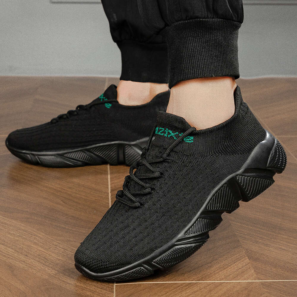 Wholesale Large size new style Sports for men Unisex Sock upper lightweight Walking outdoor men's running shoes