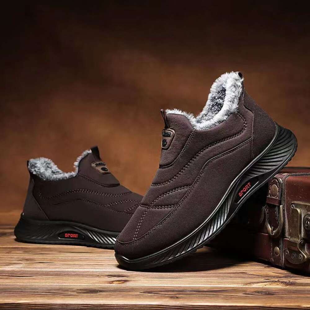 Wholesale heating high quality winter outdoor men's snow boots