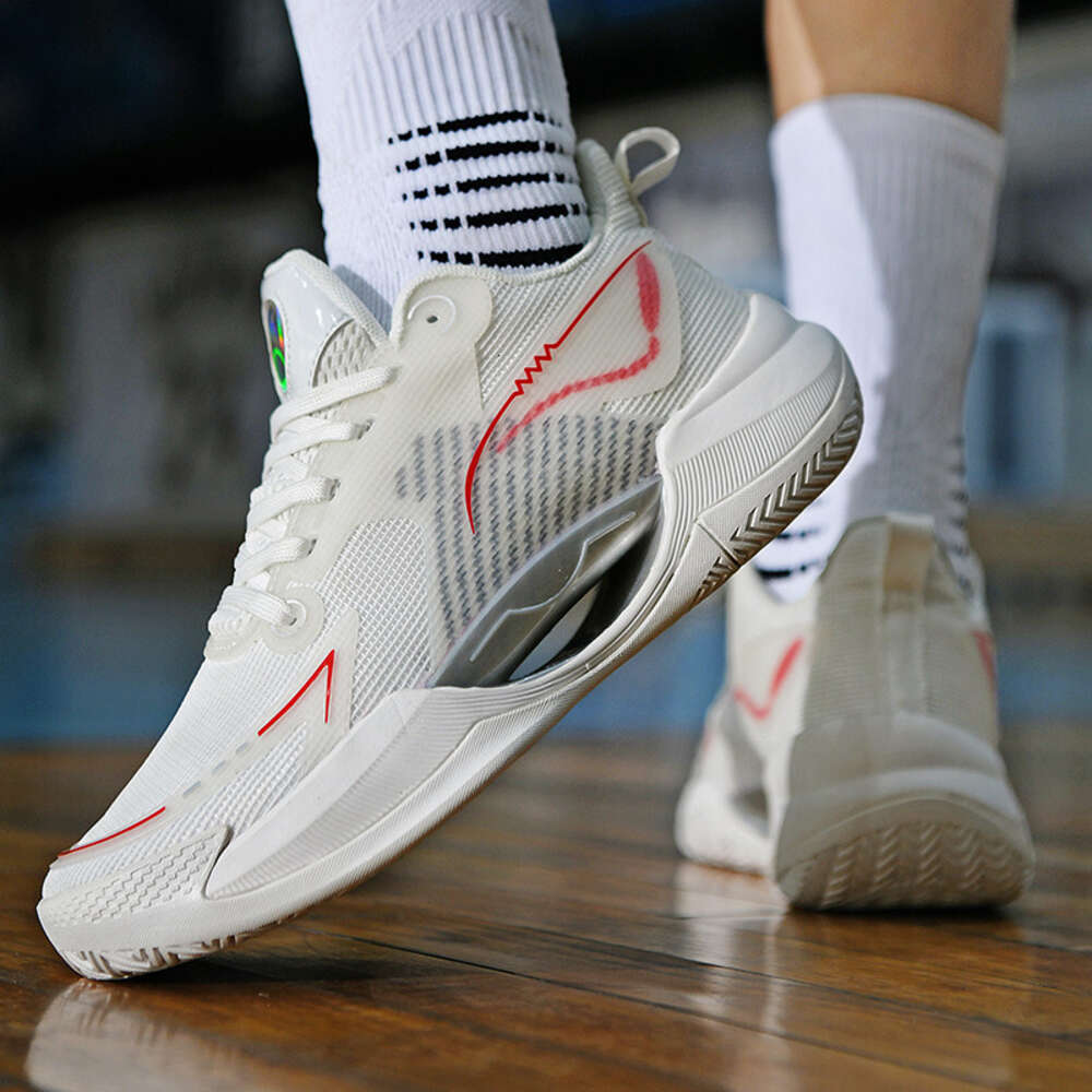 Hot Sales Wholesale Fashion Non-slip Comfort New Design Sports Running Men Basketball Shoes