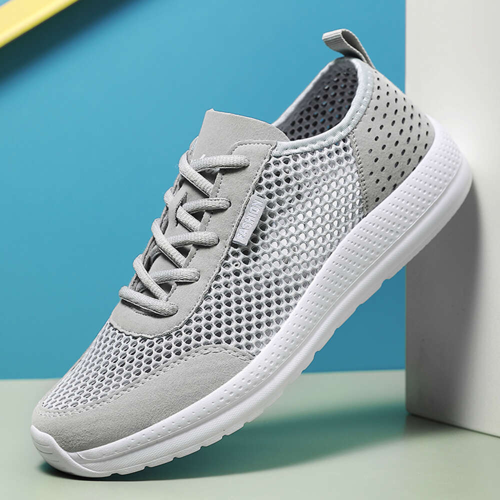 Wholesale Outdoor Fashion Sneakers Comfortable Size: 39-48 Walking Summer Lightweight Breathable Men Casual Running Shoes