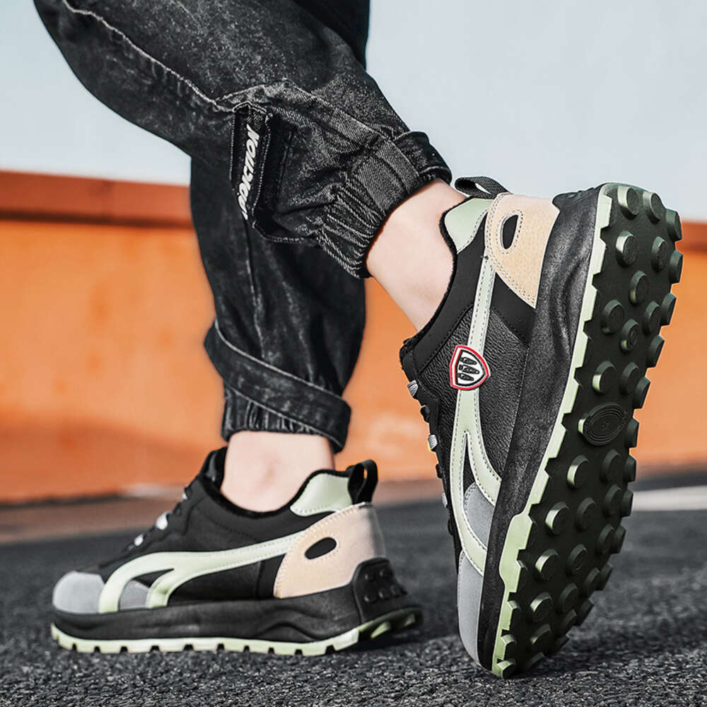 New design non sip men's casual new to the shees comfortable daddy shoes