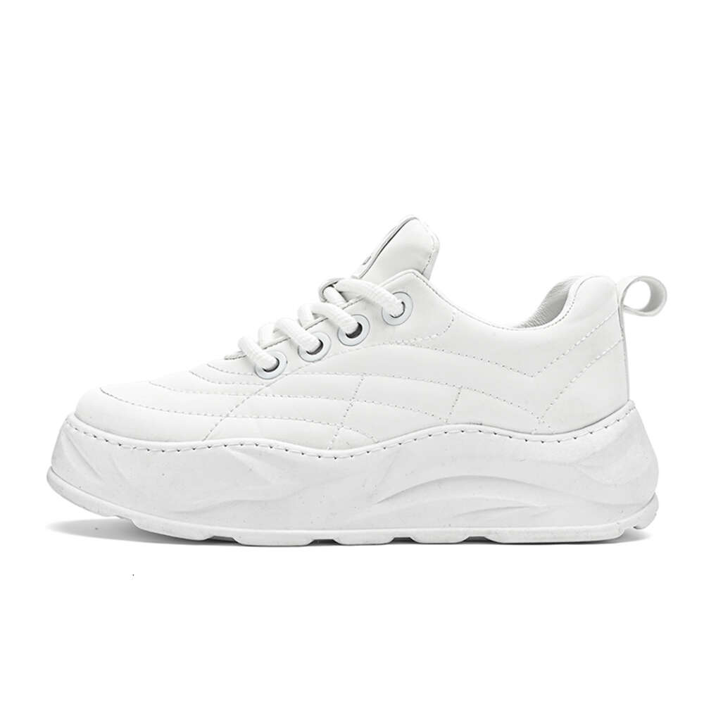 Four seasons low top small white new thick soled 2024 spring comfortable men's casual shoes