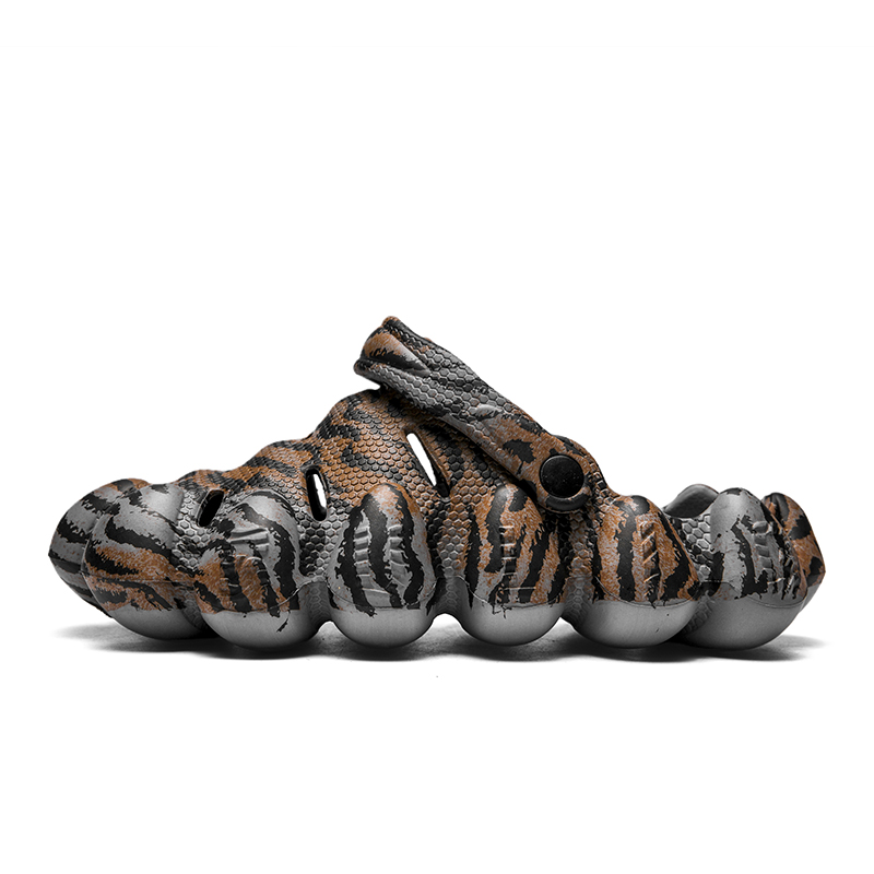 2023 New Tiger Paw Style Men Sandals Beach Slippers Clogs Outdoor Mens Casual Shoes Garden Shoes Mens Beach Sandals Slippers