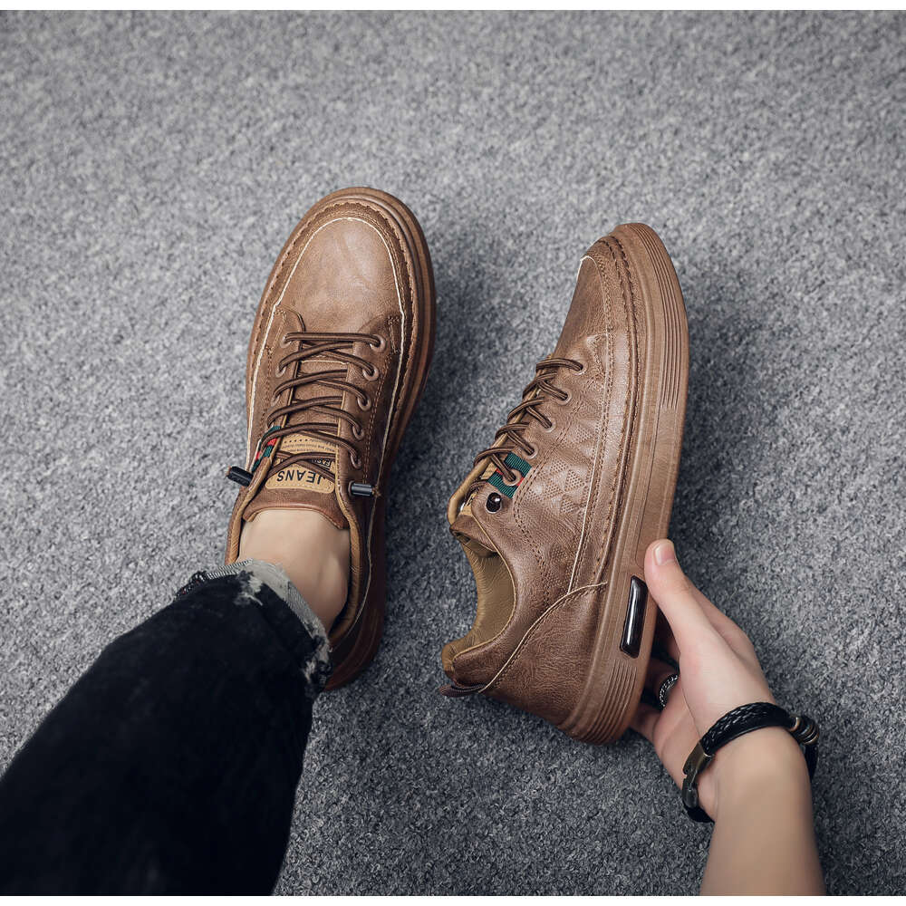 Wholesale leather casual Fashion walking shoes cheap men's sneakers