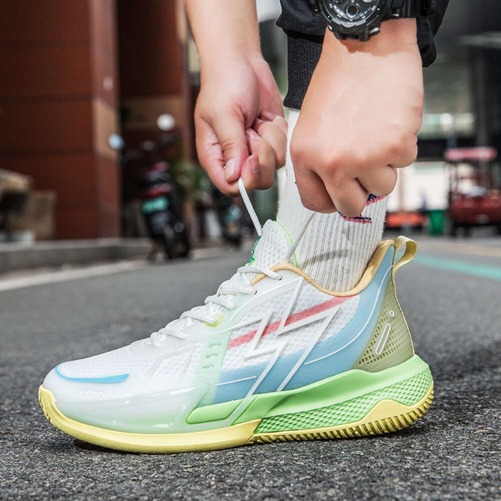 Custom high-quality Zapatos de baloncesto professional luminous outdoor sports anti slip basketball shoes for men