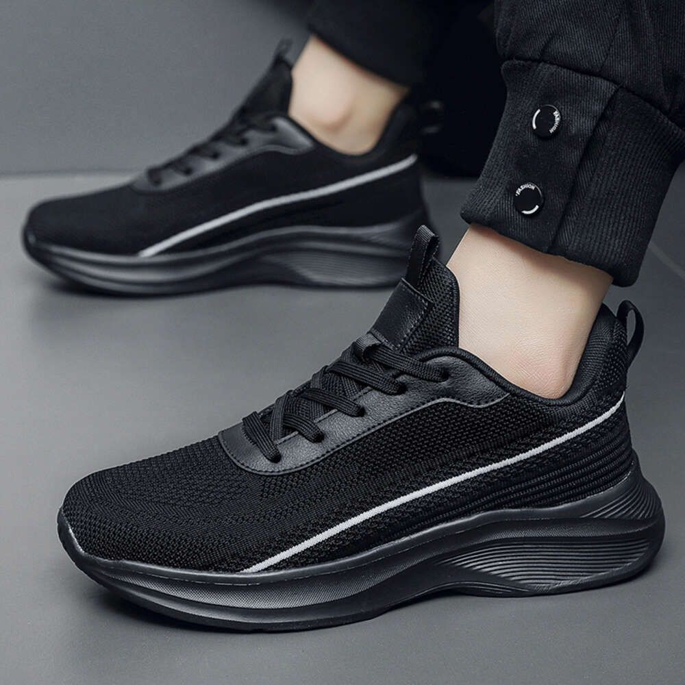 New Fashion Casual Sports Sneakers Breathable Lightweight High Elastic Big Size Running Shoes for Men