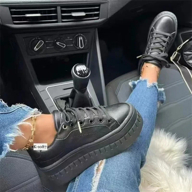 Women Platform White Sneakers Ladies Fashion Trainers Baskets Shoes Femme Casual Chunky Vulcanized Female Big Size New 43 240611