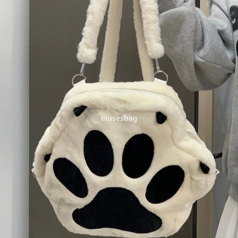 Autumn and Winter Cute Cat Claw Bag Plush Backpack for Women New Small and Popular Plush Bag Student Classroom Commuting Backpack