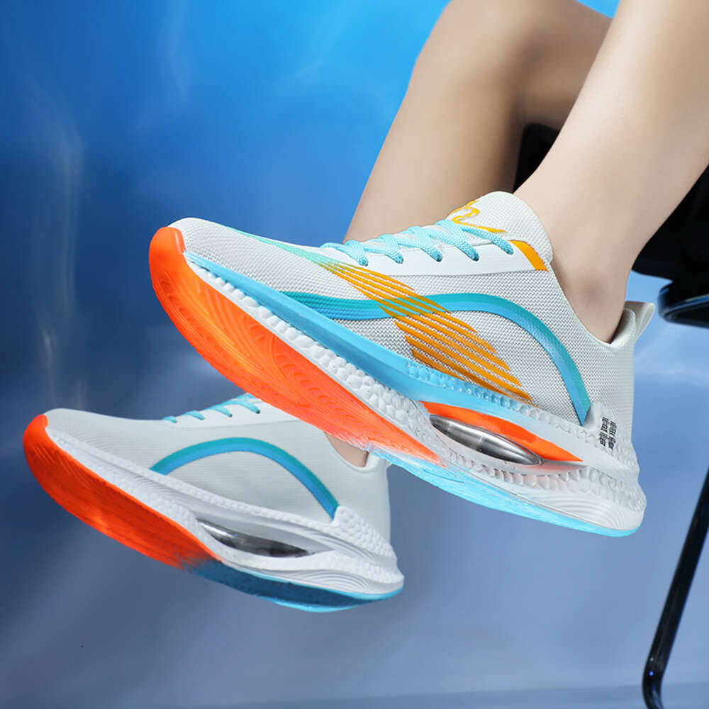 High quality Outdoor Fashion Sneakers Mesh Breathable lightweight Air cushion Sports Woman Men Casual Running Shoes