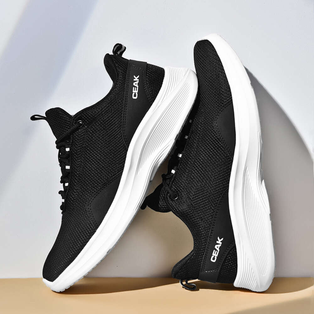 New breathable casual men's sports shoes non-slip walking style running sneakers