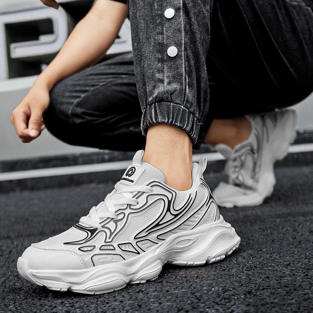 2024 New Fashion and Women's Sports Logo Ultra Light High Elastic Casual Walking Men's Running Shoes