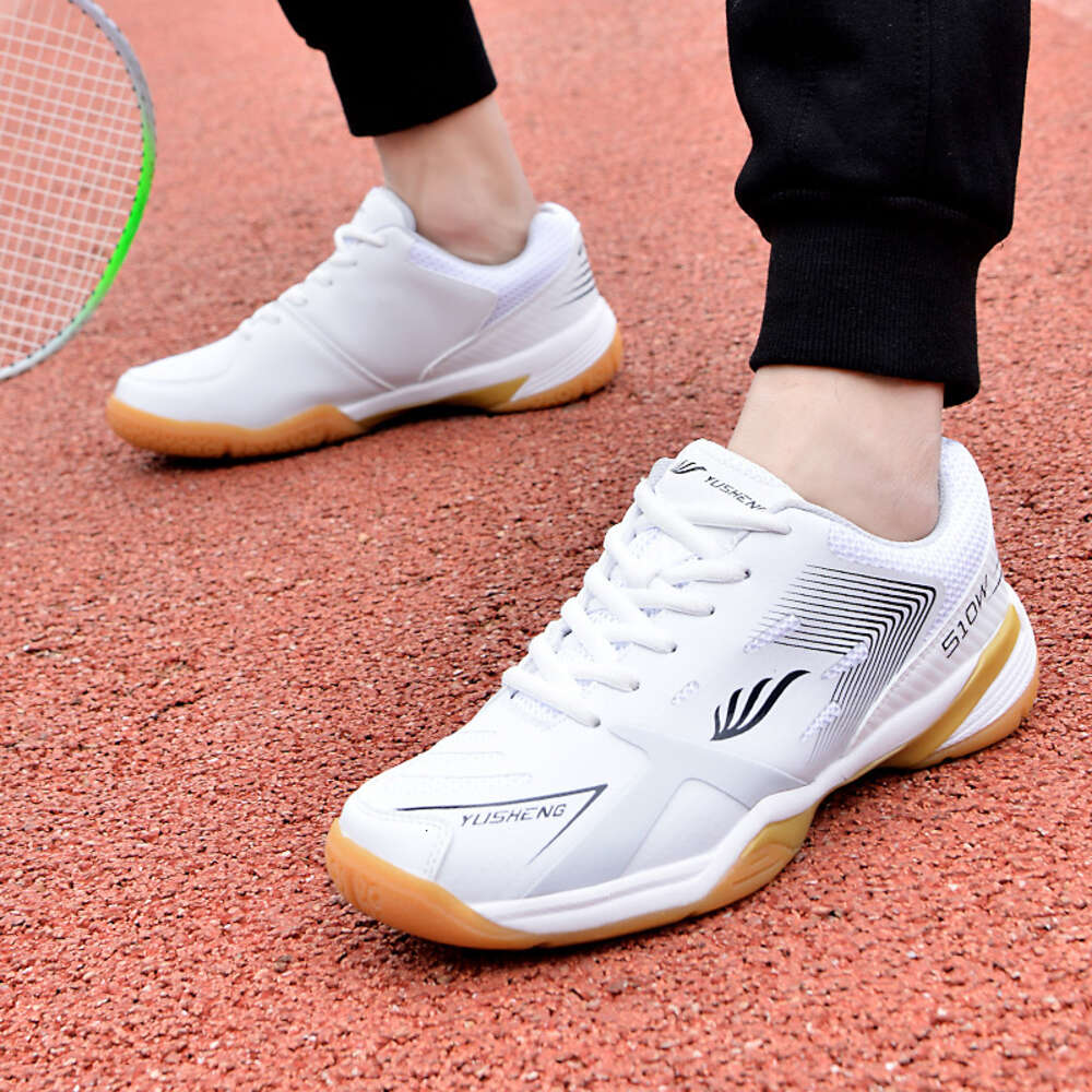 Professional Breathable Badminton Volleyball Shoes Indoor Sport Training Sneakers Tennis shoes for Men