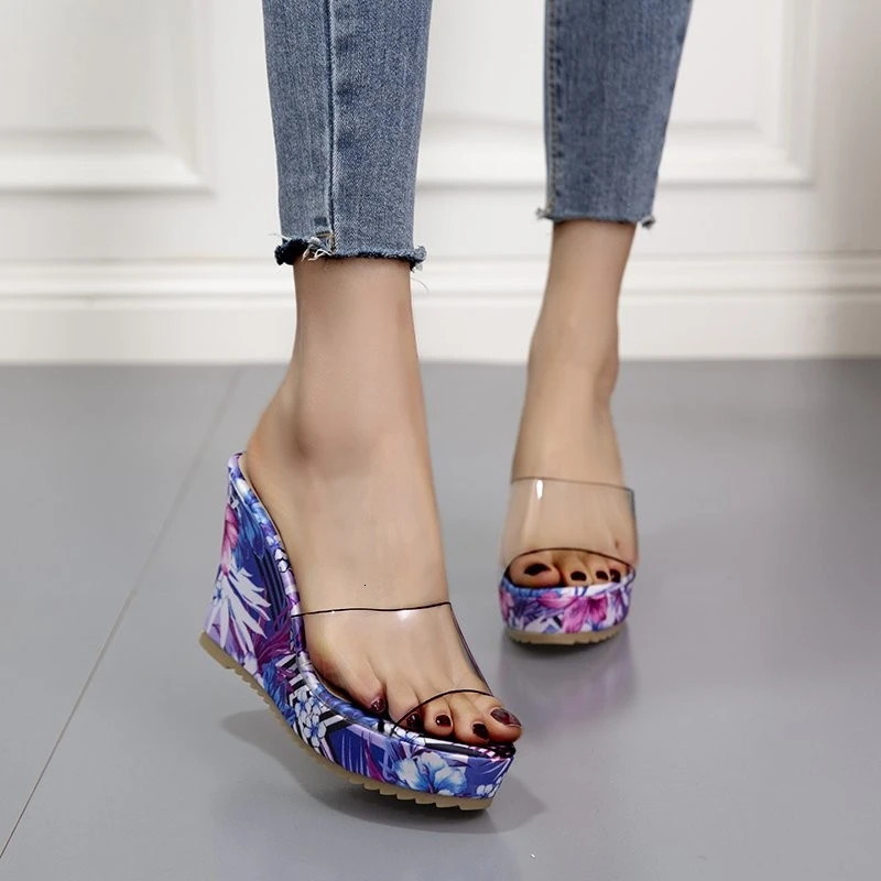 Womens wedge-shaped slider high heels platform casual womens slider summer retro transparent flower thick sole slider ethnic style 240611