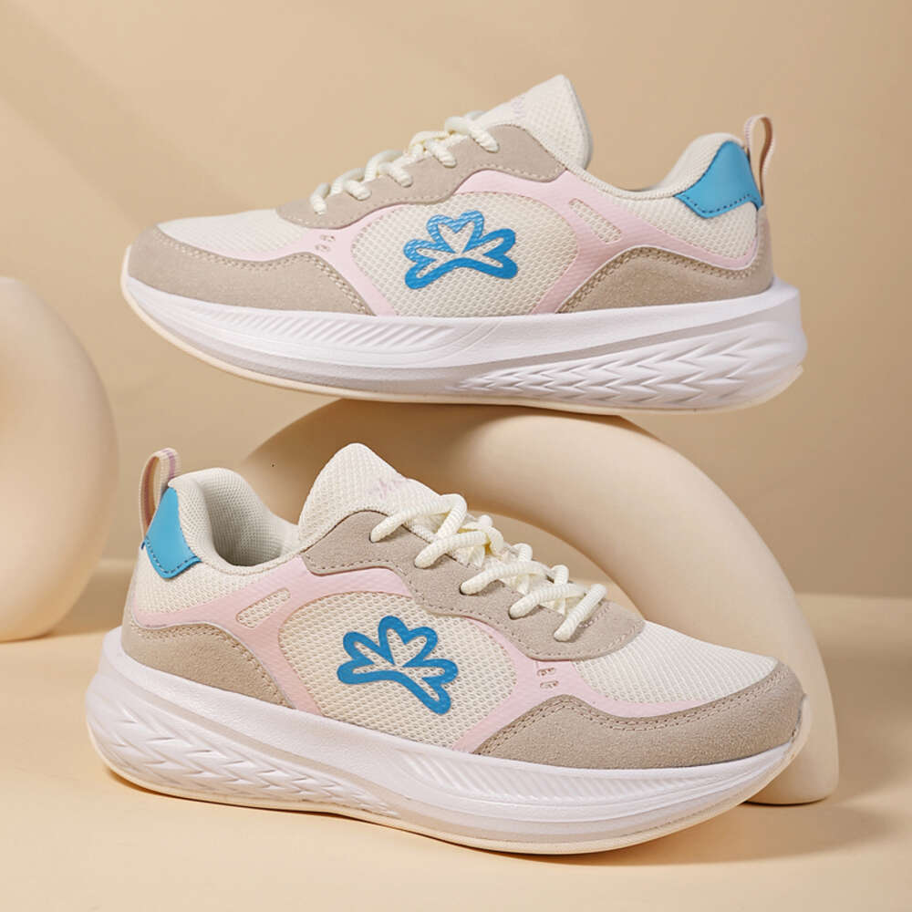 2024 New Casual Soft Sole anti-skid Mesh Shoes Women's Sports Breathable Walking Style Sneakers