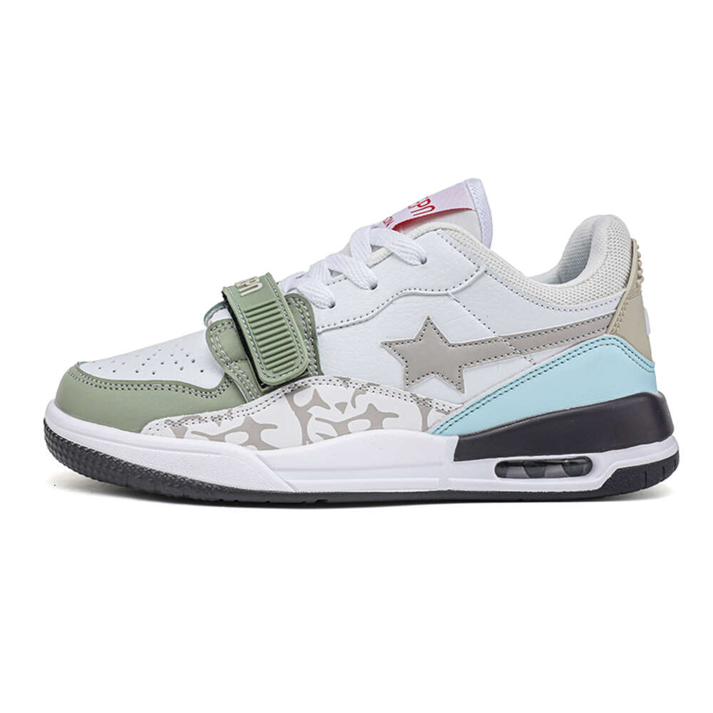 Light breathable four seasons fashion casual non-slip men's and women's walking shoes