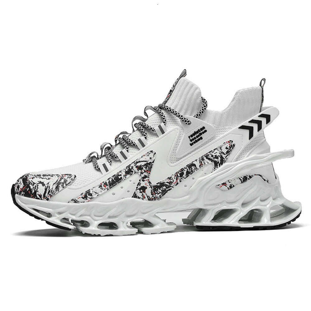 2023 PVC Large Blade Sole Summer Flying Weaving Breathable custom Men's Sneakers Fashion Running Shoes