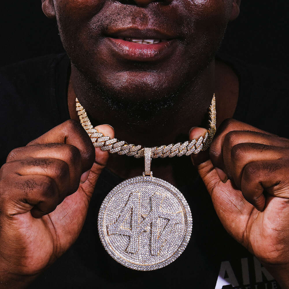 Luxury Style Iced Out Hip Hop Custom Chain Pendant 925 Silver Moissanite Round Jewelry S925 Pendant Charms for Necklace