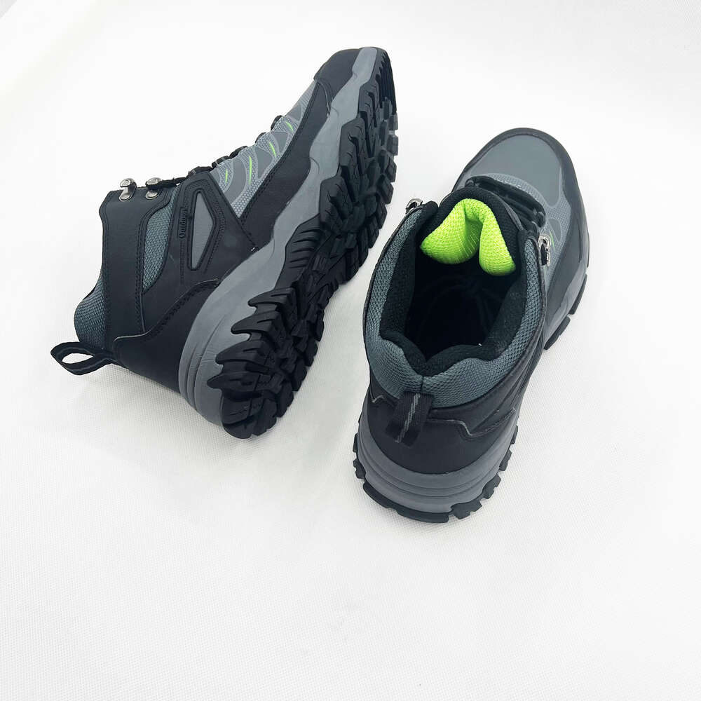 Hot outdoor shoes customized sneakers High top camping and hiking boots products for men