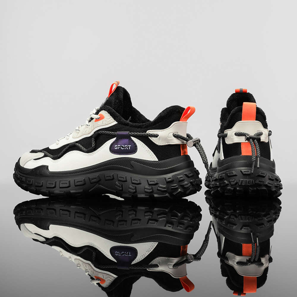 Autumn and winter hot sale of new tire sole plus cashmere cotton casual men's shoes