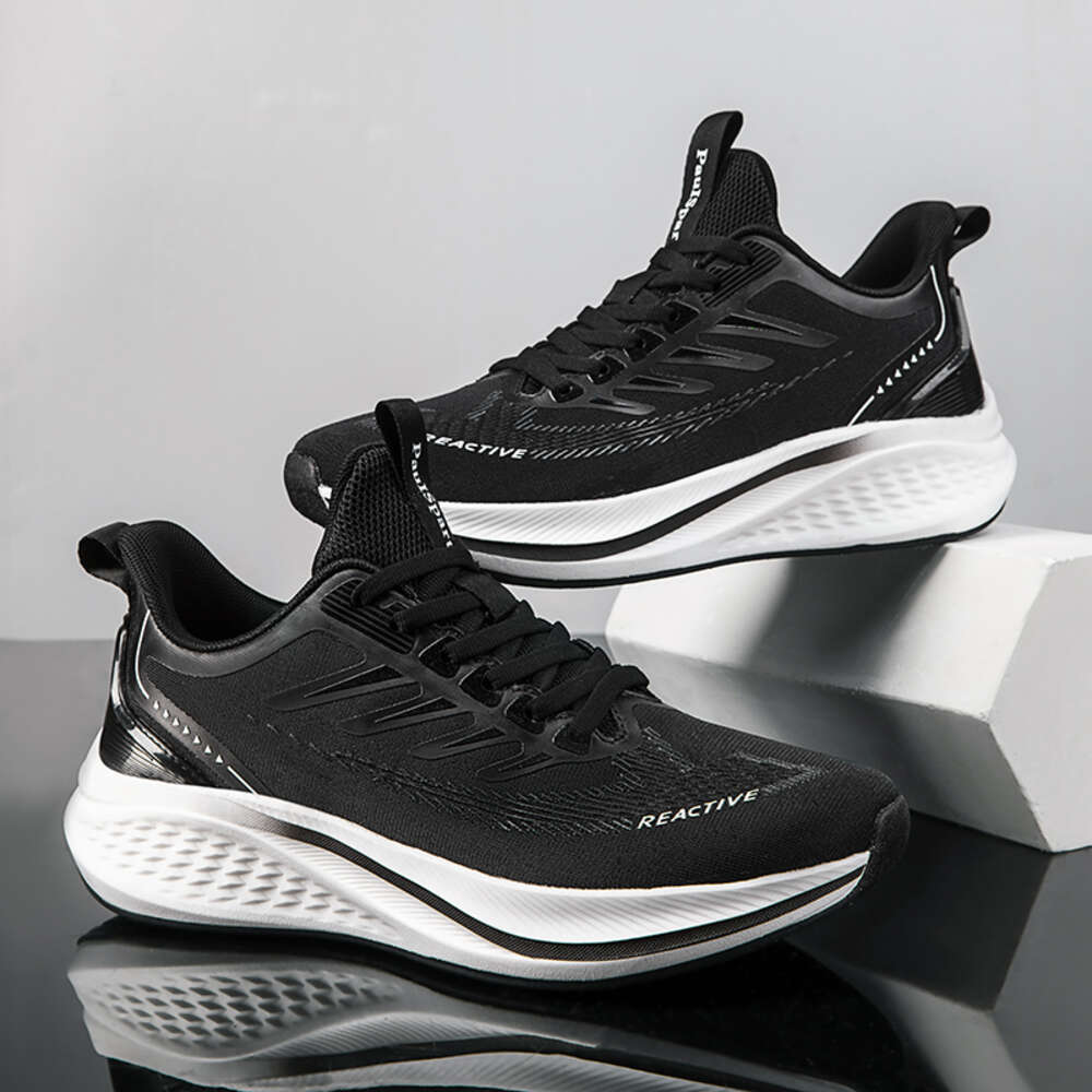 2024 New Fashion sneakers Lightweight breathability Unisex outdoor running shoes for men