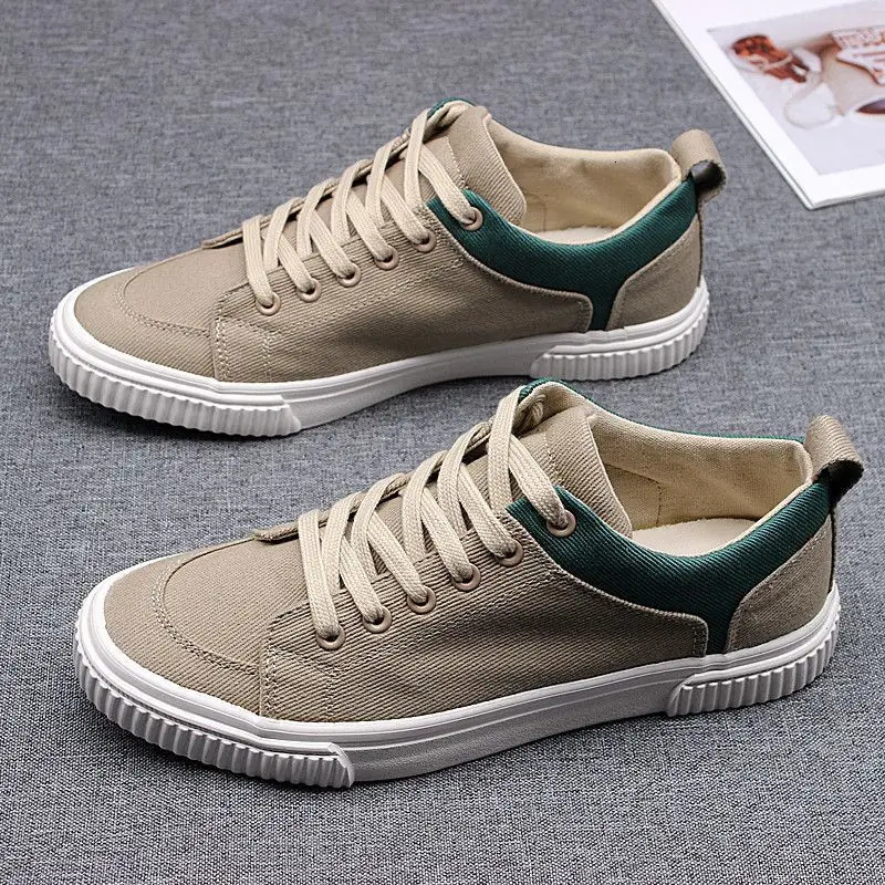 Mens Spring Canvas Shoes Breathable Lace Up Casual Mens Versatile Flat Bottomed Cloth Shoes Anti Skateboard Shoes Tenis 240612