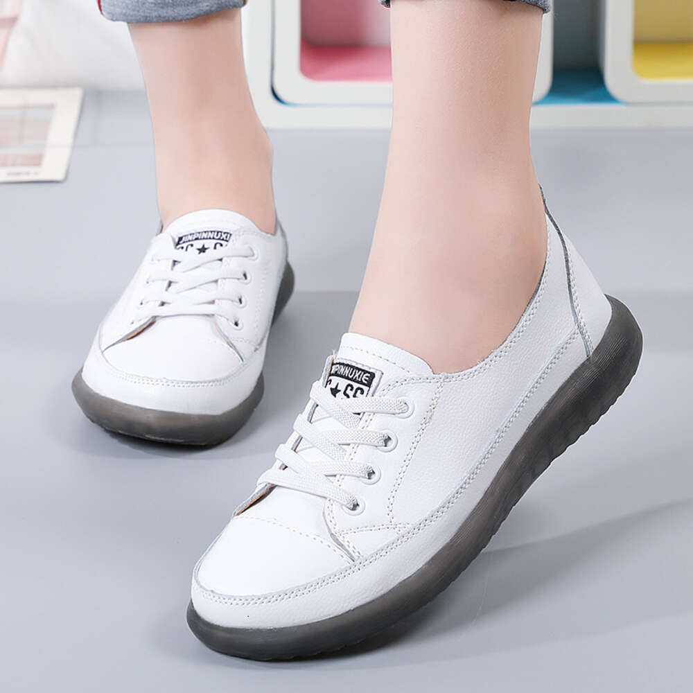 New leather single women sports casual flat soft soles comfortable lace-up women's shoes all fashion students hurenlakeshoes