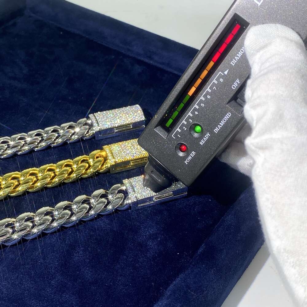 New Hip Hop 18mm Stainless Steel Cuban Link Chain with Moissanite Coupler