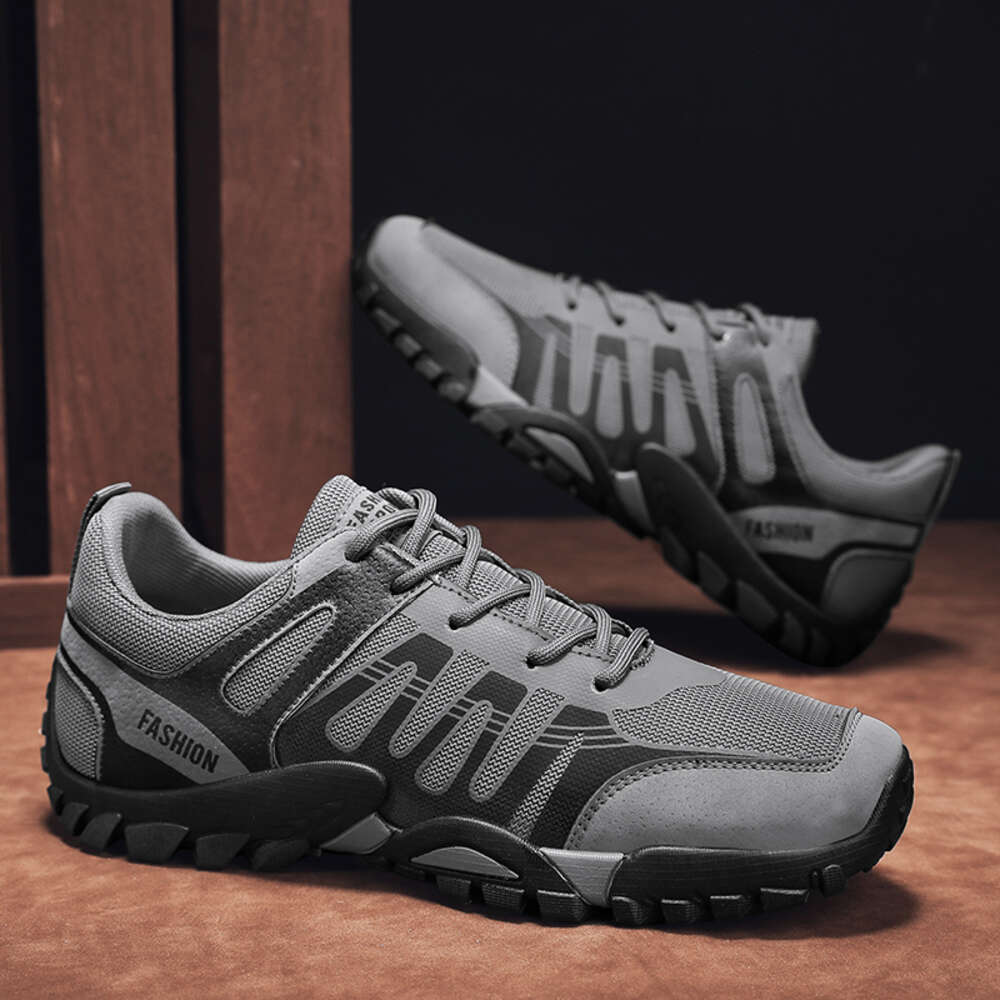 New fashion sneakers Lightweight non-slip Outdoor walking running shoes for man