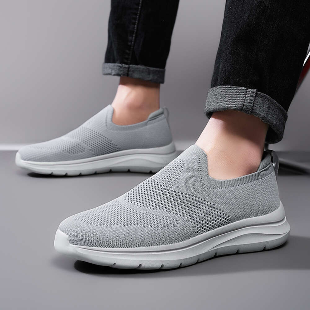 Outdoor Fashion Sneakers Comfortable Size: 39-48 Walking Summer Lightweight Breathable Men Casual Running Shoes