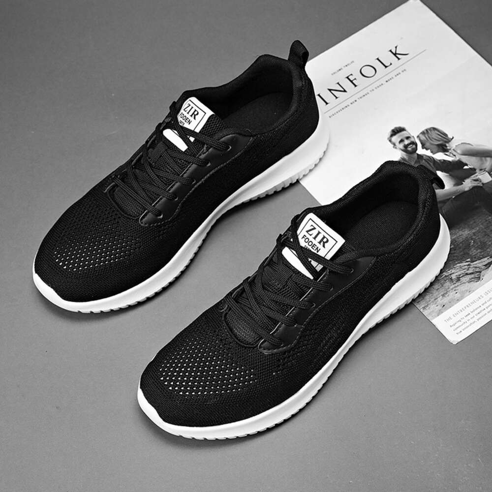 Hot sale spring and autumn sports breathable anti-slip casual shoes men's mesh lightweight sneaker