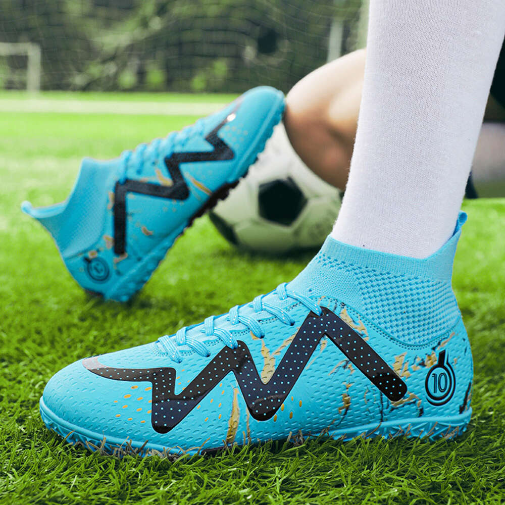 Costom Indoor Outdoor Professional Men Football Sneakers Boy boots High Ankle Men's Cleats Training Soccer shoes
