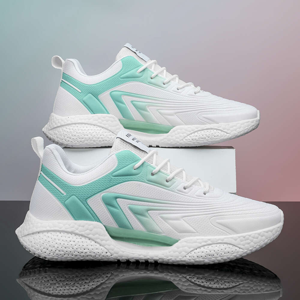 High quality Outdoor Fashion Sneakers Mesh Breathable lightweight Sports Couple Men Casual Running Shoes