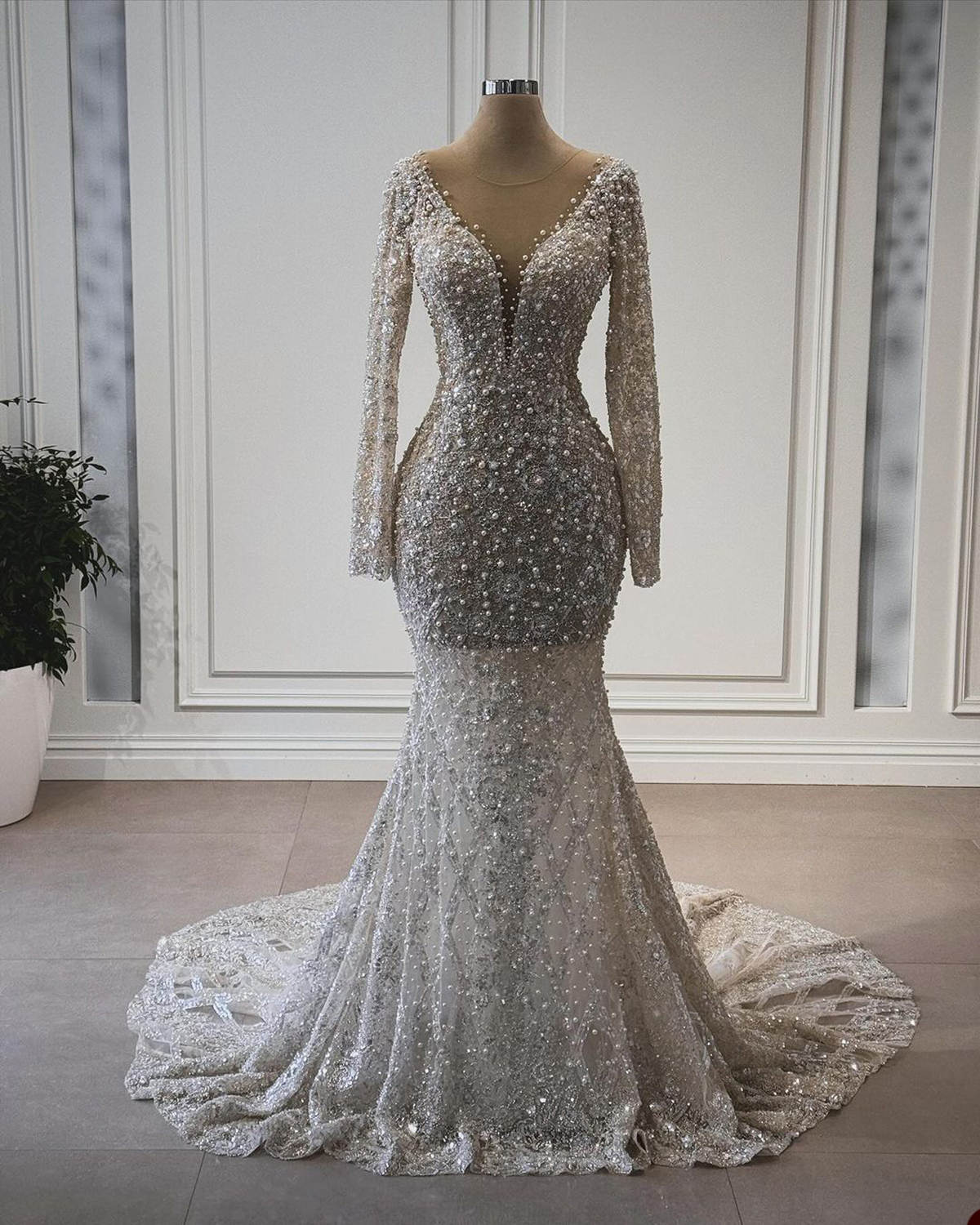 Vintage Mermaid Wedding Dresses Pearl Applique Bridal Gowns Long Sleeve Beading Sequins Custom Made Illusion Vestido de novia