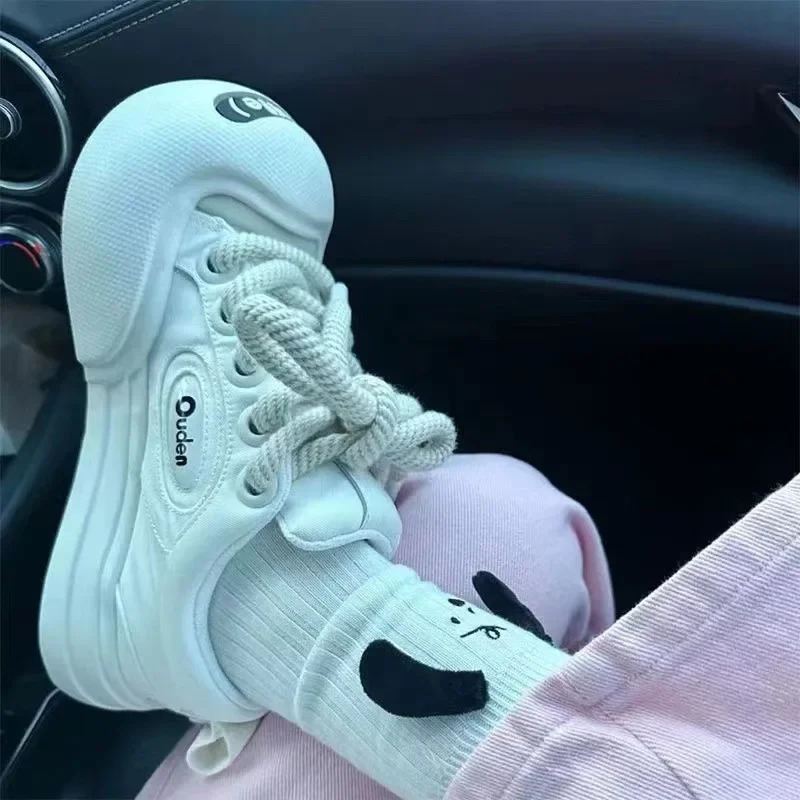 Womens White Shoes Womens Versatile Thick Sole Board Shoes Ugly and Cute Casual Sports Big Head Trendy Board Shoes 240611