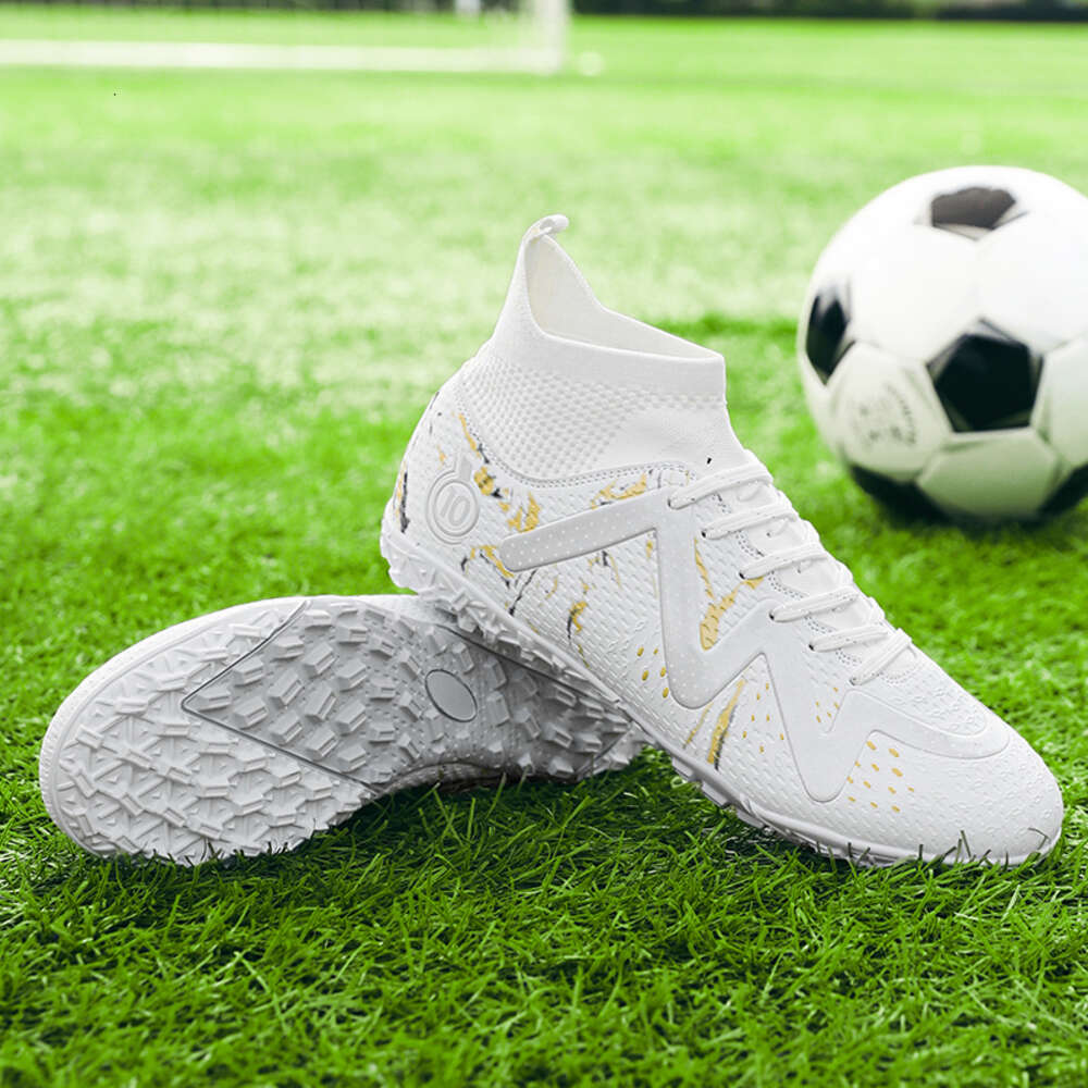 Costom Indoor Outdoor Professional Men Football Sneakers Boy boots High Ankle Men's Cleats Training Soccer shoes