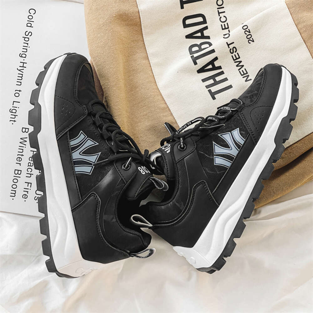 2024 Spring New Thick Sole Fashion Casual Sneakers Comfortable Mesh Men's Walking Style Shoes