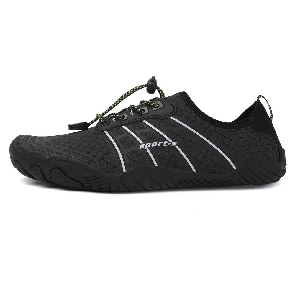 New Design Walking Beach Aqua Wading Shoe For Men Women Outdoor Sport Sandals Quick Dry Non Slip Shoes