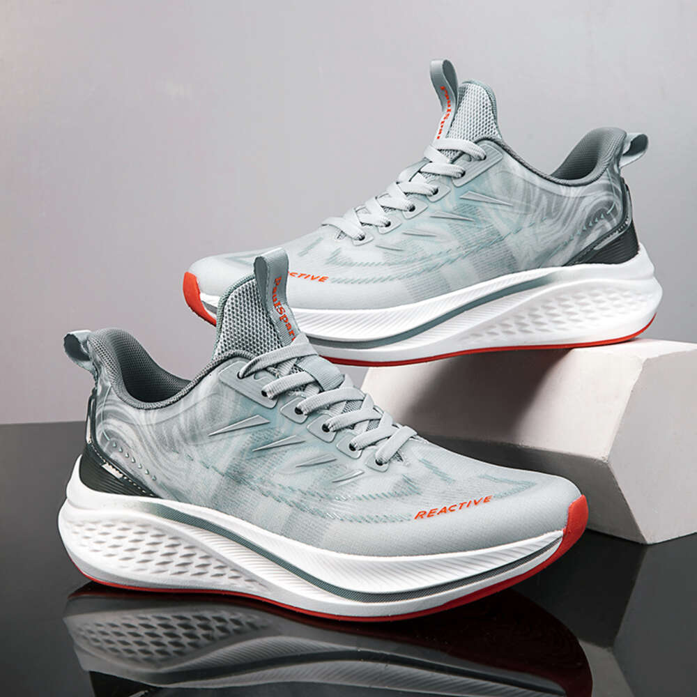 2024 New Fashion sneakers Lightweight breathability Unisex outdoor running shoes for men