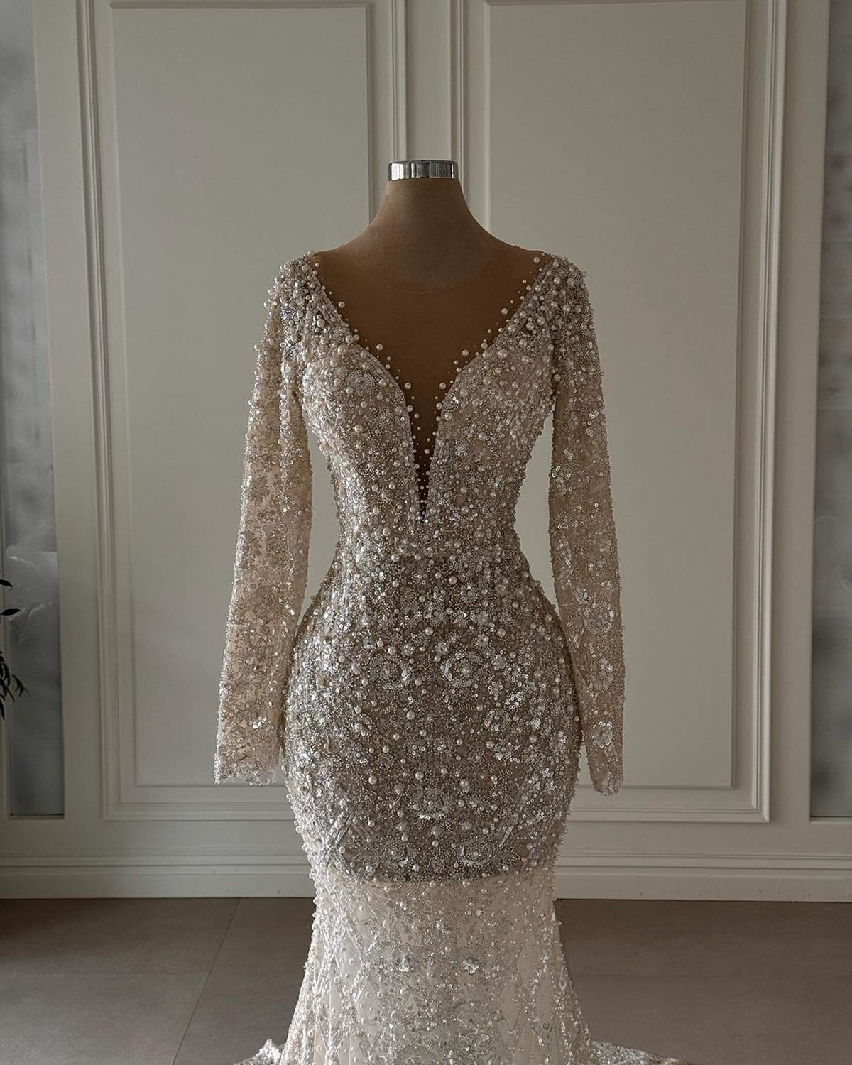 Vintage Mermaid Wedding Dresses Pearl Applique Bridal Gowns Long Sleeve Beading Sequins Custom Made Illusion Vestido de novia