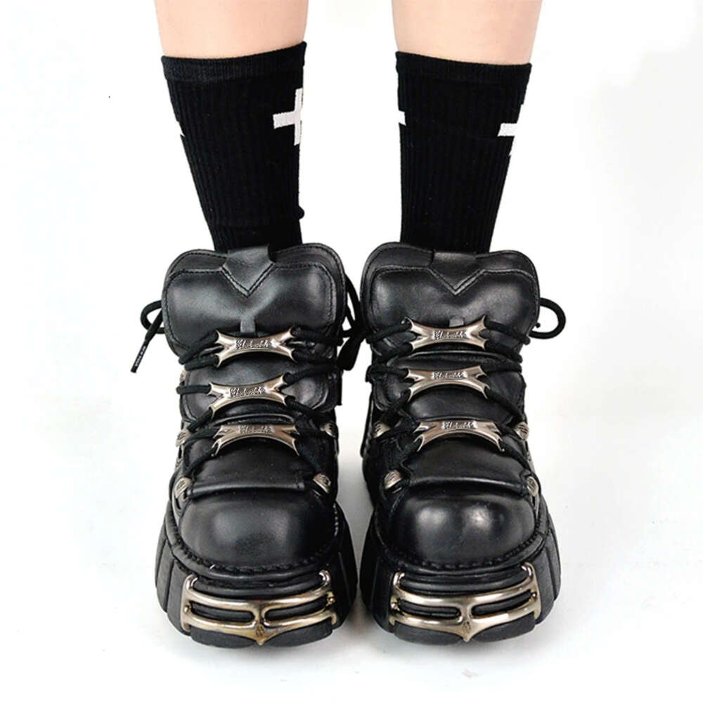 2024 New Brand Punk Style Women Lace-Up Heel Height 6Cm Platform Shoes Rock Boots Metal Decor Woman Sneakers
