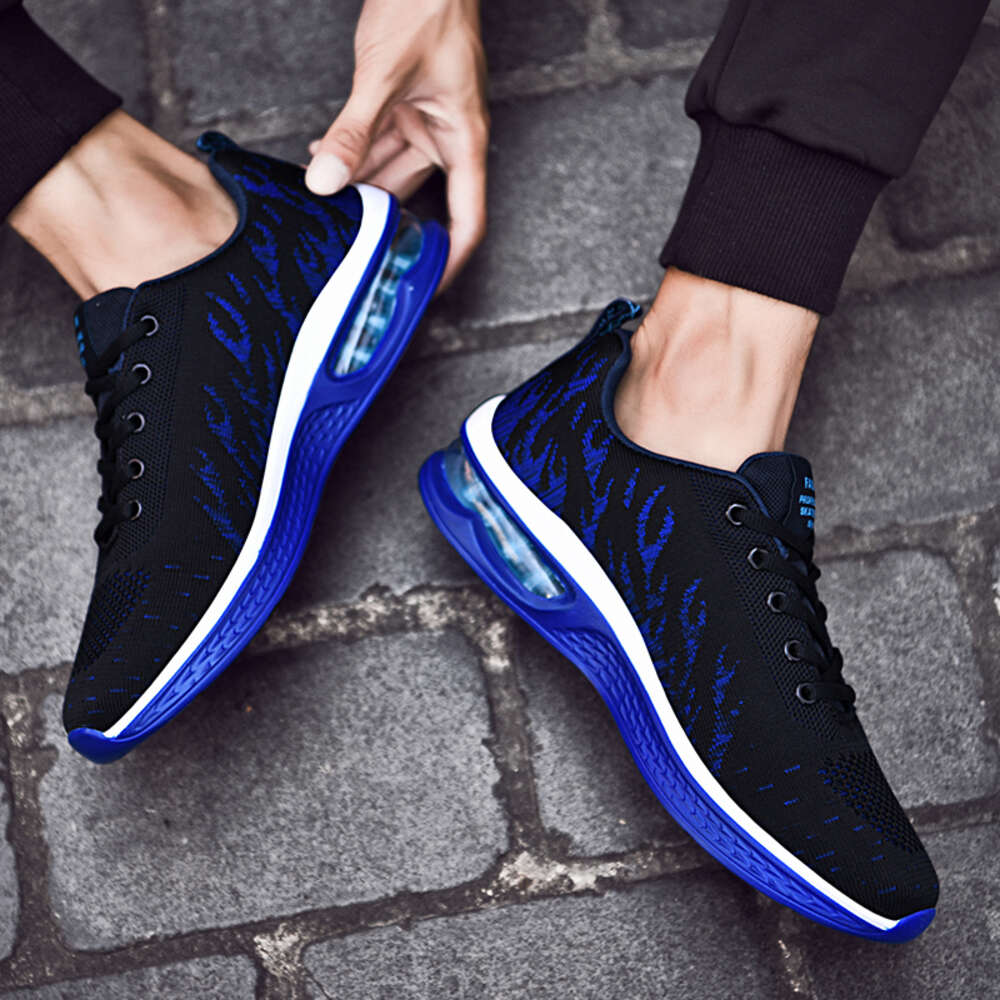2024 Customized Comfortable Popular Lightweight Casual Sport Wholesale Athletic Running Shoes for Men